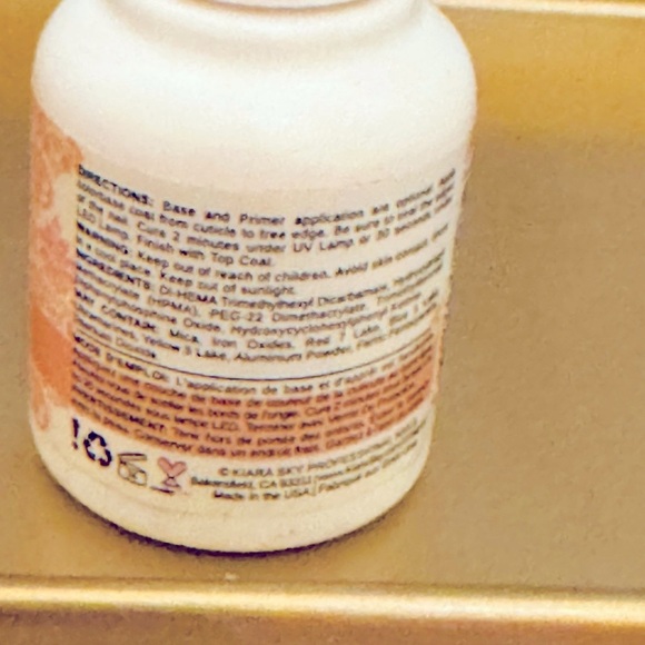 Kiara Sky soak off gel 

Color base nail lacquer in the color I do pink  shimmer - Picture 6 of 8